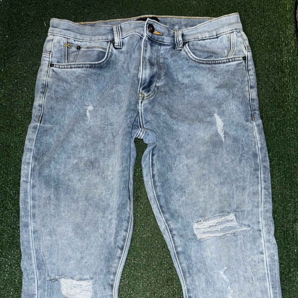 Zara Men's Light Blue Relaxed Jeans
